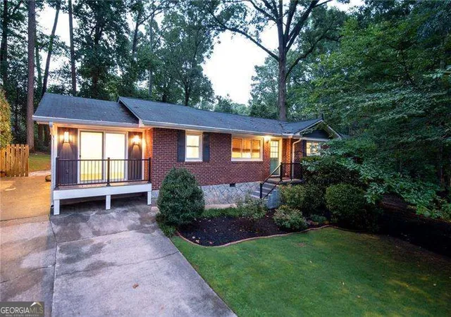 Photo 3 of Single family home for sale at 1170 N Druid Woods Ct, Decatur, GA 30033 | MLS# 10838003 | Listing updated on 2026-09-16