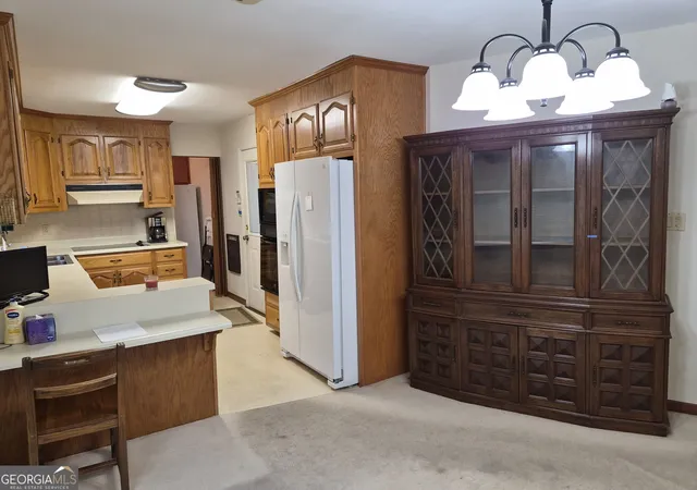 Photo 3 of Single family home for sale at 209 Self St, Warner Robins, GA 31088 | MLS# 10837360 | Listing updated on 2026-09-15