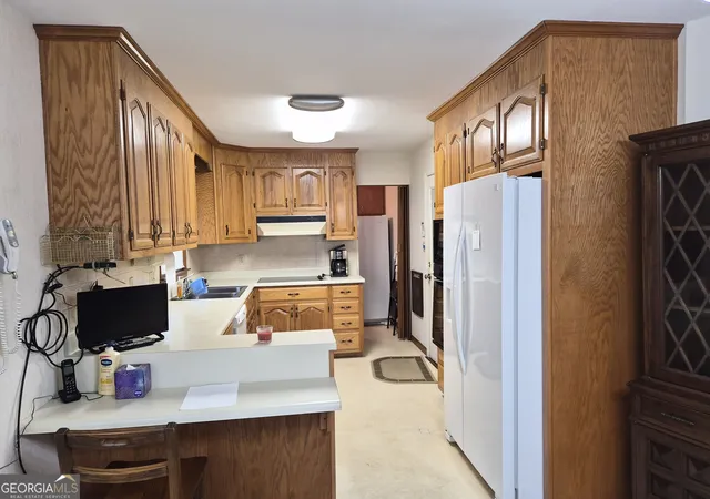 Photo 3 of Single family home for sale at 209 Self St, Warner Robins, GA 31088 | MLS# 10837360 | Listing updated on 2026-09-15