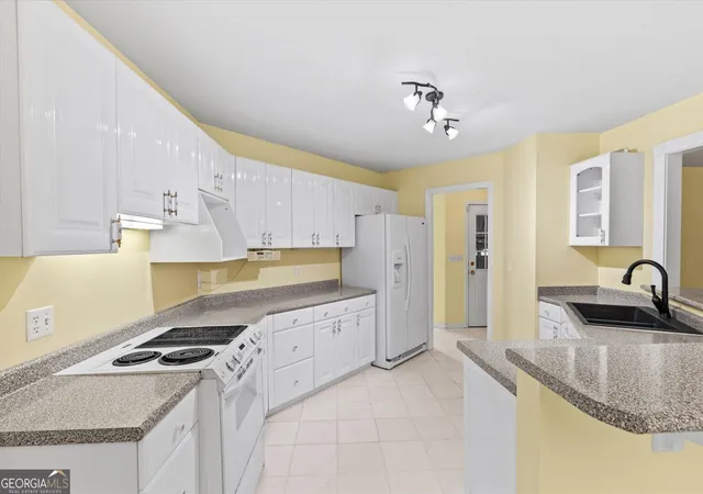 Photo 4 of Single family home for sale at 3218 Leona Dr, Rocky Face, GA 30740 | MLS# 10845874 | Listing updated on 2026-09-28