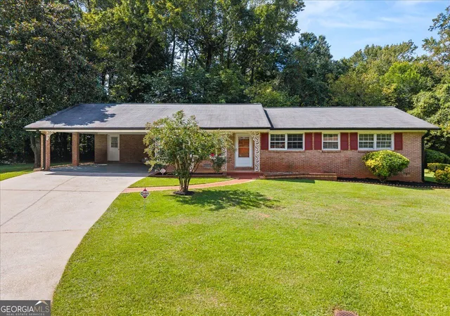 Photo 1 of Single family home for sale at 3961 Camelot Ct, Tucker, GA 30084 | MLS# 10844266 | Listing updated on 2026-10-07