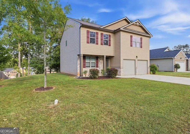 Photo 3 of Single family home for sale at 9430 Bandywood Dr Sw, Covington, GA 30014 | MLS# 10844576 | Listing updated on 2026-09-25