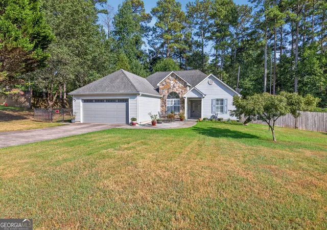 Photo 4 of Single family home for sale at 4290 Perrinton Trl, Loganville, GA 30052 | MLS# 10838178 | Listing updated on 2026-09-16