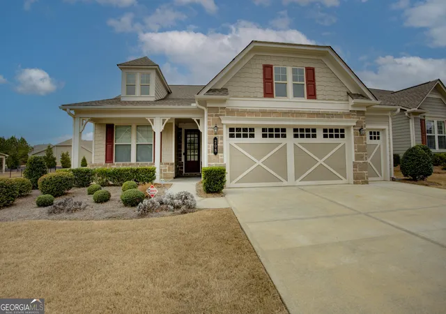 Photo 1 of Single family home for sale at 208 Silver Maple Ct, Peachtree City, GA 30269 | MLS# 10834486 | Listing updated on 2026-09-15