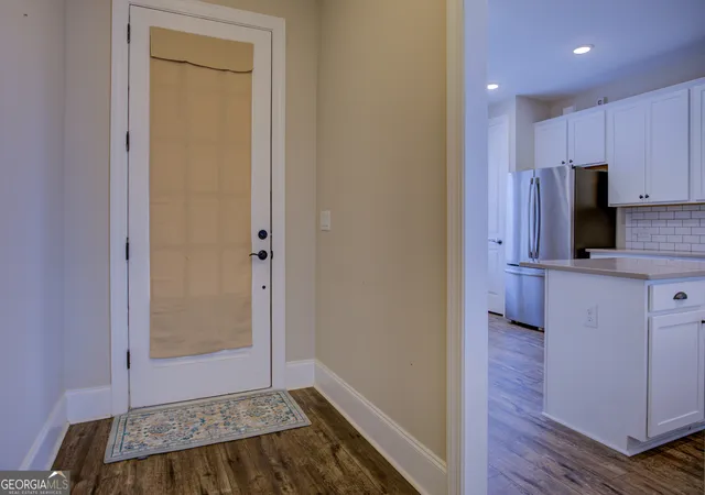 Photo 3 of Single family home for sale at 208 Silver Maple Ct, Peachtree City, GA 30269 | MLS# 10834486 | Listing updated on 2026-09-15