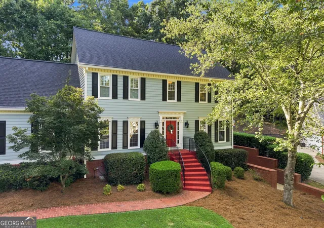 Photo 1 of Sale Pending at 952 Hawkhorn Ct, Alpharetta, GA 30005 | MLS# 10839118 | Listing updated on 2026-09-08