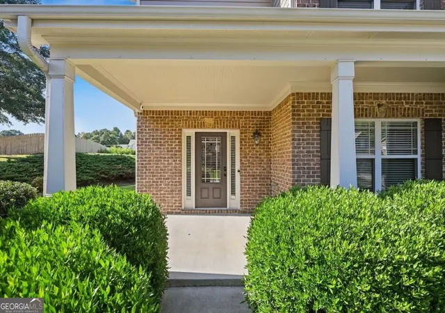 Photo 3 of Single family home for sale at 2244 Mayors Way, Buford, GA 30519 | MLS# 10847448 | Listing updated on 2026-09-30