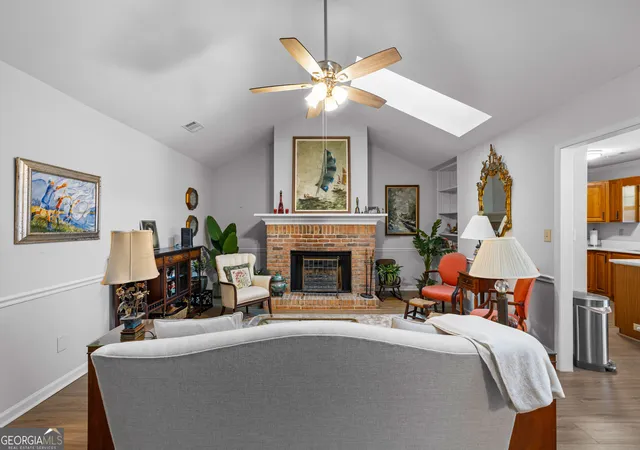 Photo 4 of Sale Pending at 14 Dover Trl, Peachtree City, GA 30269 | MLS# 10847739 | Listing updated on 2026-09-28