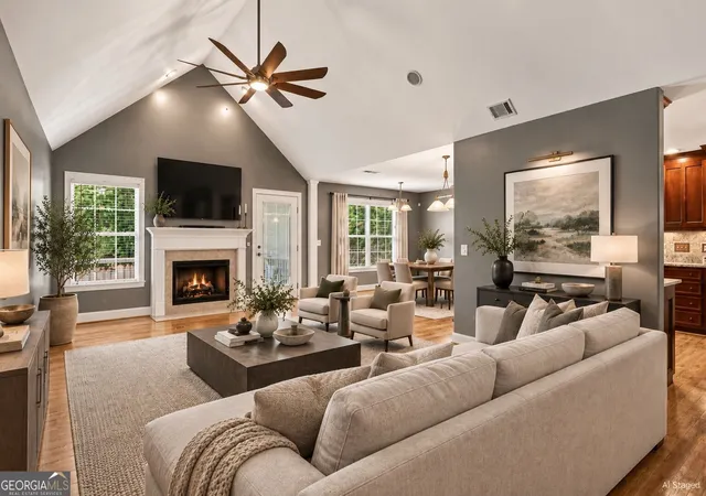 Photo 3 of Single family home for sale at 108 Thornwood Dr SW, Rome, GA 30165 | MLS# 10841298 | Listing updated on 2026-09-20