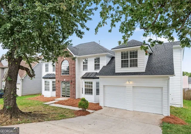 Photo 2 of Single family home for sale at 6182 Giles Rd, Lithonia, GA 30058 | MLS# 10837760 | Listing updated on 2026-09-15