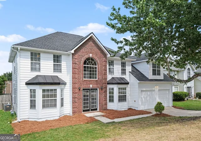 Photo 3 of Single family home for sale at 6182 Giles Rd, Lithonia, GA 30058 | MLS# 10837760 | Listing updated on 2026-09-15
