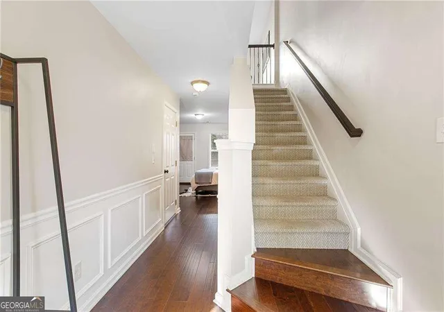 Photo 2 of Townhouse for sale at 3796 Chattahoochee Summit Dr SE #29, Atlanta, GA 30339 | MLS# 10842837 | Listing updated on 2026-09-10