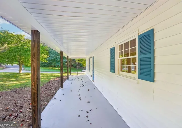 Single family home for sale at 22 Oak Cir, Dallas, GA 30157 | MLS# 10846264 | Listing updated on 2026-10-08