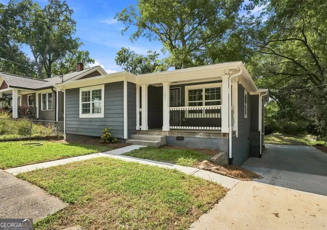 Photo 1 of Single family home for sale at 1047 Sw Peeples St Sw, Atlanta, GA 30310 | MLS# 10833617 | Listing updated on 2026-10-02