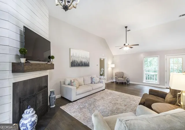 Photo 4 of Single family home for sale at 127 Ridge Crst Dr, Macon, GA 31210 | MLS# 10852757 | Listing updated on 2026-10-08