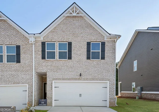 Photo 2 of Townhouse for sale at 3664 Pkwy James Dr, Snellville, GA 30039 | MLS# 10849782 | Listing updated on 2026-10-04