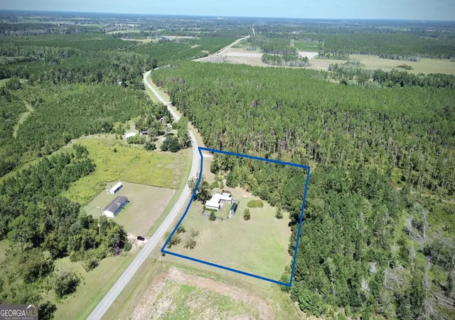 Photo 2 of Single family home for sale at 763 Bridgeford Church Rd, Hazlehurst, GA 31539 | MLS# 10853486 | Listing updated on 2026-09-25