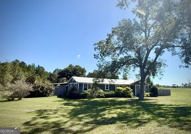 Photo 3 of Single family home for sale at 763 Bridgeford Church Rd, Hazlehurst, GA 31539 | MLS# 10853486 | Listing updated on 2026-09-25