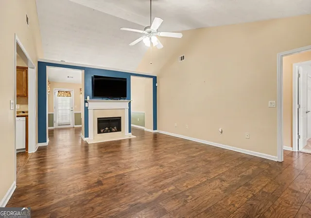 Photo 3 of Single family home for sale at 31 Bramble Ct, Jefferson, GA 30549 | MLS# 10812163 | Listing updated on 2026-10-03