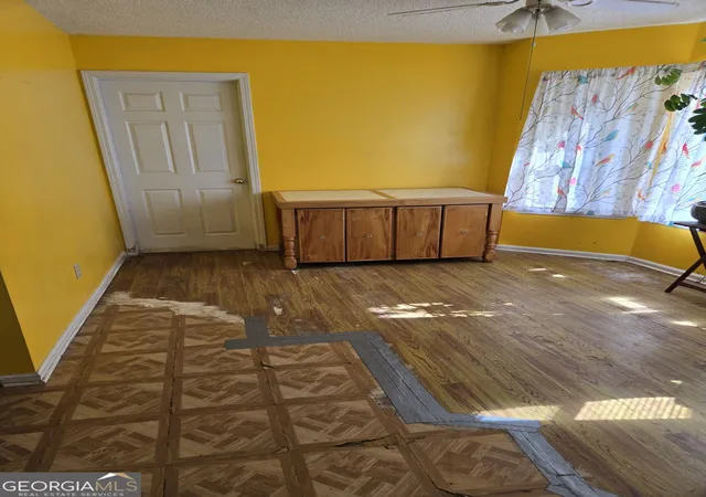 Photo 4 of Single family home for sale at 615 Bourbon St, Mcdonough, GA 30253 | MLS# 10874824 | Listing updated on 2026-10-31