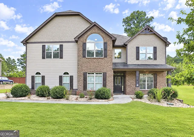 Photo 1 of Single family home for sale at 270 Darien Dr, Senoia, GA 30276 | MLS# 10763286 | Listing updated on 2026-10-03