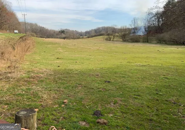Photo 2 of House for sale at 13 Ac Aruthur Anderson Rd, Dahlonega, GA 30533 | MLS# 10840032 | Listing updated on 2026-09-08