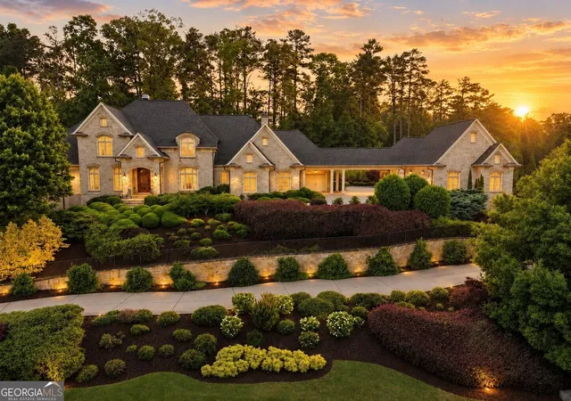 Photo 1 of Mansion for sale at 4998 Gunnison Tr, Suwanee, GA 30024 | MLS# 10773390 | Listing updated on 2026-10-08