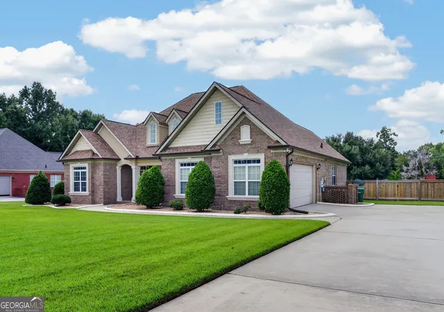 Photo 3 of Sale Pending at 3052 Chatooga Way, Bonaire, GA 31005 | MLS# 10847619 | Listing updated on 2026-09-18