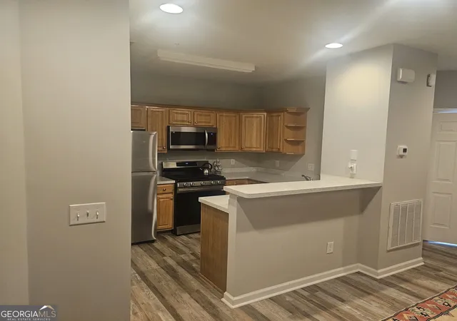 Photo 3 of Condo for sale at 1388 Orchard Park Dr, Stone Mountain, GA 30083 | MLS# 10835443 | Listing updated on 2026-09-11
