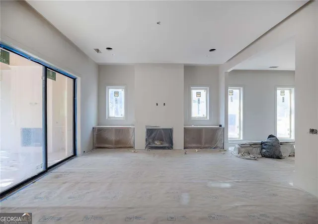 Photo 4 of Single family home for sale at 2756 Winding Ln NE, Brookhaven, GA 30319 | MLS# 10853275 | Listing updated on 2026-09-25
