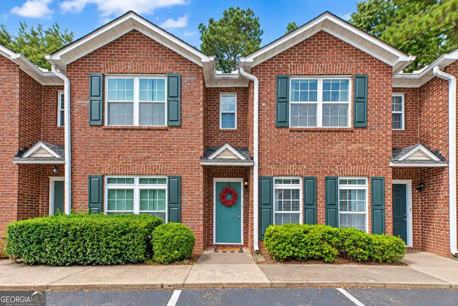 Listing Photo 1 - Condo for sale in 637 Huntington Rd located at 637 Huntington Rd, Athens, GA 30606 - Unit #C2