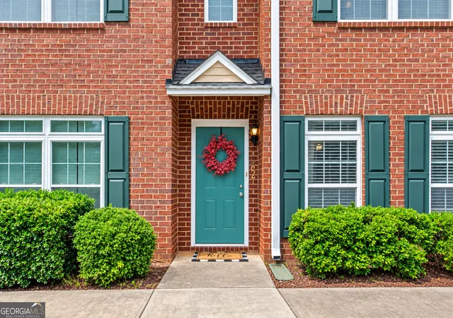 Photo 1 of Condo for sale at 637 Huntington Rd #C2, Athens, GA 30606 | MLS# 10847655 | Listing updated on 2026-09-30