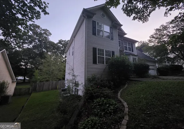 Photo 3 of Single family home for sale at 5320 Yoshino Ter, Powder Springs, GA 30127 | MLS# 10846044 | Listing updated on 2026-09-28
