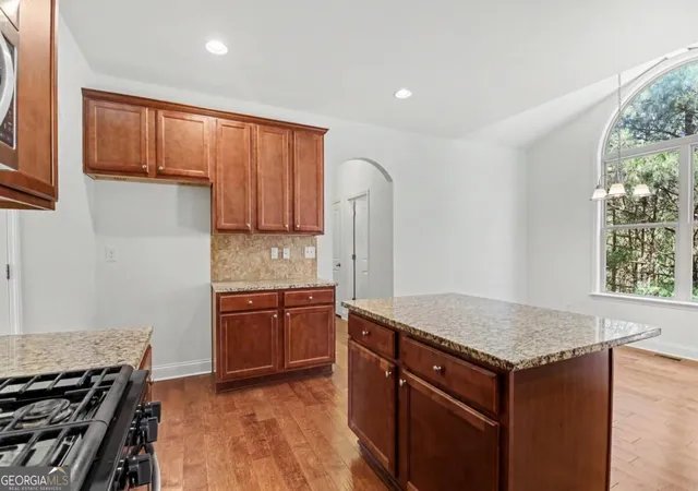 Photo 4 of Single family home for sale at 4010 Village Ests Ct, Cumming, GA 30040 | MLS# 10838294 | Listing updated on 2026-09-16