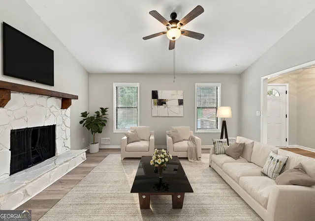 Photo 4 of Sale Pending at 278 Shalloway Dr NE, Kennesaw, GA 30144 | MLS# 10847866 | Listing updated on 2026-10-07