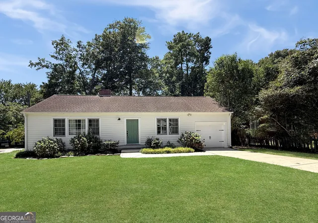 Photo 1 of Single family home for sale at 155 Windsor Ct, Athens, GA 30606 | MLS# 10837981 | Listing updated on 2026-09-08