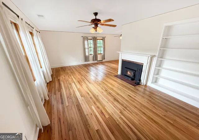 Photo 2 of Single family home for sale at 155 Windsor Ct, Athens, GA 30606 | MLS# 10837981 | Listing updated on 2026-09-08