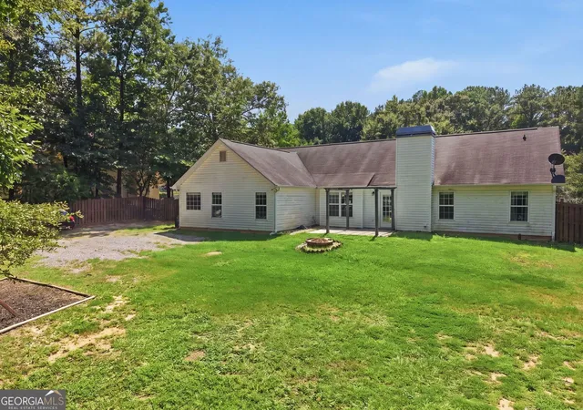 Photo 4 of Single family home for sale at 540 Windermere Dr, Loganville, GA 30052 | MLS# 10837662 | Listing updated on 2026-09-15