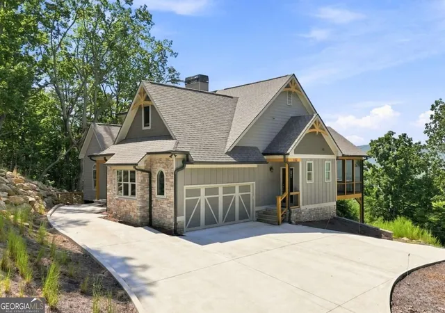 Photo 2 of Single family home for sale at 102 Moose Loop, Waleska, GA 30183 | MLS# 10842027 | Listing updated on 2026-09-15