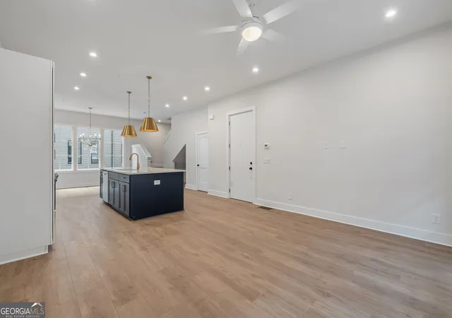 Photo 3 of Condo for sale at 922 Hughley Cir #8, Atlanta, GA 30316 | MLS# 10846397 | Listing updated on 2026-10-06