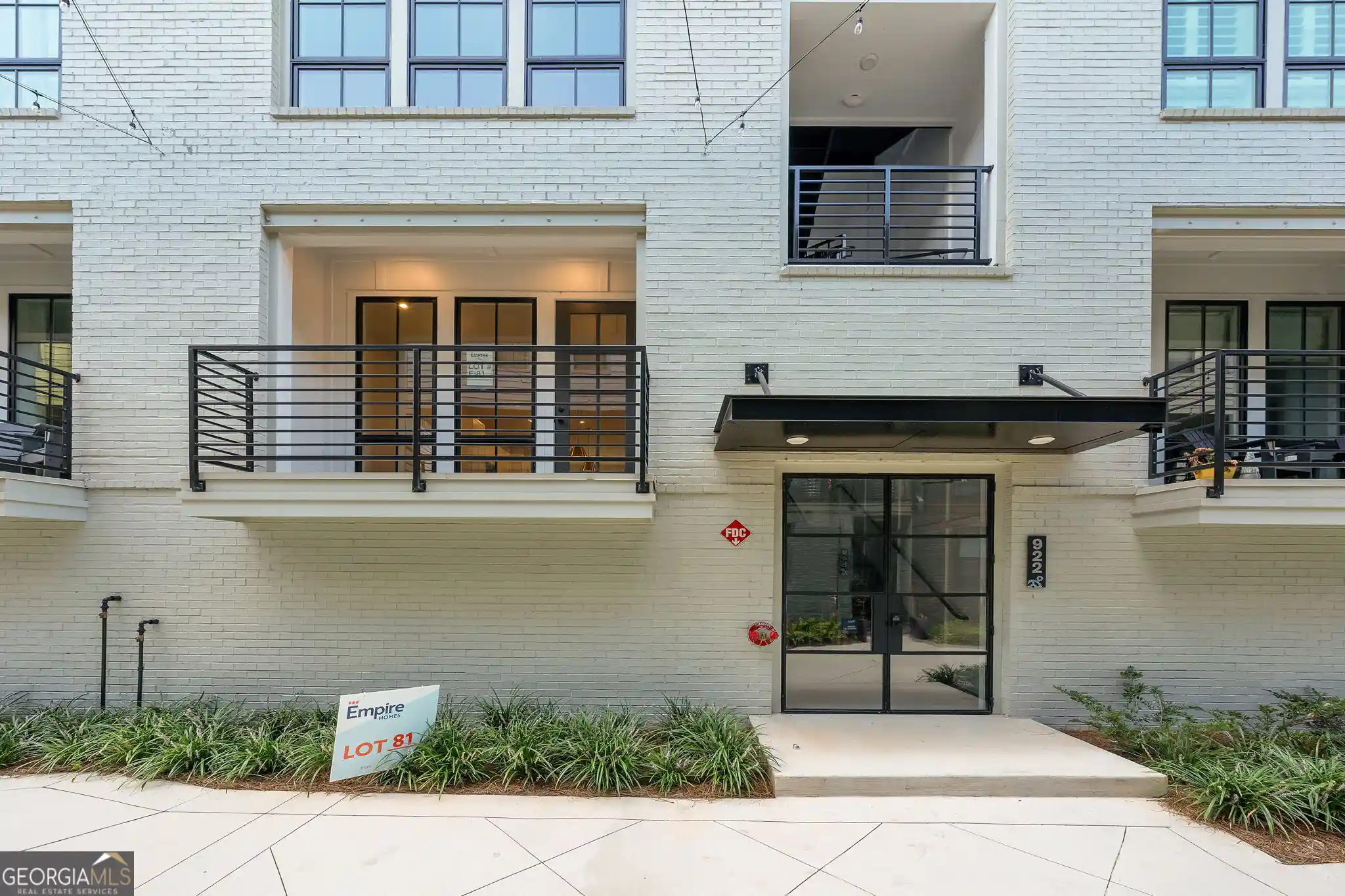 Listing Photo 9 - Condo for sale in 922 Hughley Cir located at 922 Hughley Cir, Atlanta, GA 30316 - Unit 922 Hughley Cir
