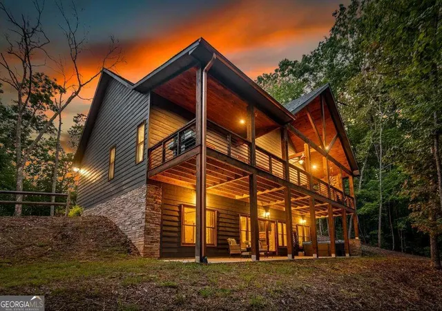 Photo 3 of Single family home for sale at 1081 Dills Rd, Blue Ridge, GA 30513 | MLS# 10852120 | Listing updated on 2026-10-08