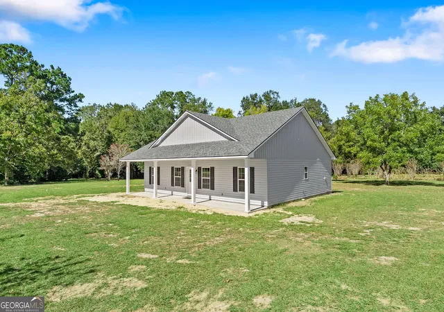 Photo 1 of Single family home for sale at 156 Proctor St, Pelham, GA 31779 | MLS# 10880103 | Listing updated on 2026-10-29