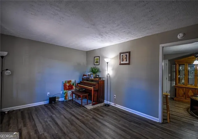 Photo 3 of Single family home for sale at 200 Capitol Ave, Winder, GA 30680 | MLS# 10849729 | Listing updated on 2026-10-04