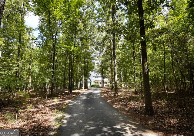 Photo 3 of Single family home for sale at 279 Chestnut Hl Rd, Griffin, GA 30224 | MLS# 10847323 | Listing updated on 2026-09-27