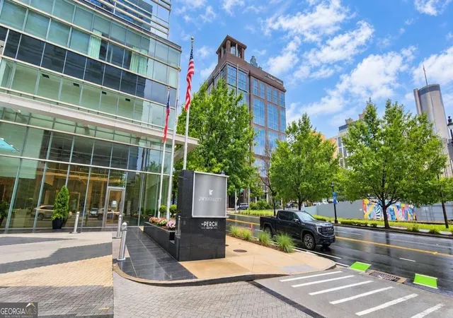 Listing Photo 1 - Condo for sale in building located at 45 Ivan Allen Jr Blvd Nw, Atlanta, GA 30308 - Unit #2404