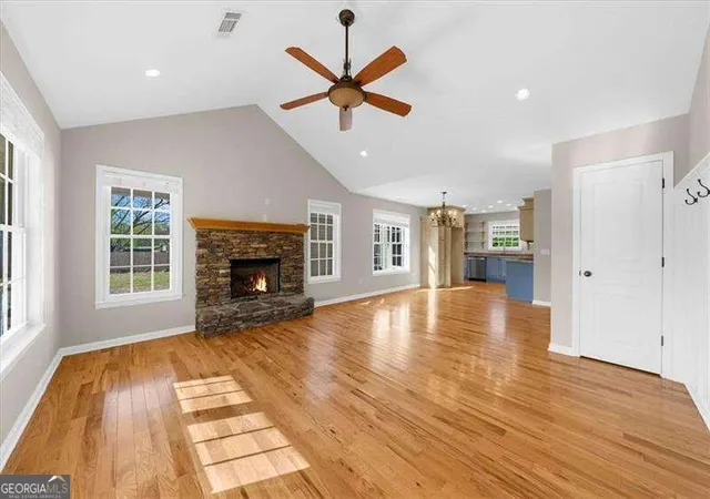 Photo 4 of Single family home for sale at 5283 Grant Rd, Gainesville, GA 30506 | MLS# 10878951 | Listing updated on 2026-10-26