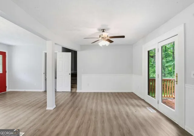 Photo 4 of Single family home for sale at 7280 Hollyhock Dr, Douglasville, GA 30135 | MLS# 10851218 | Listing updated on 2026-10-06