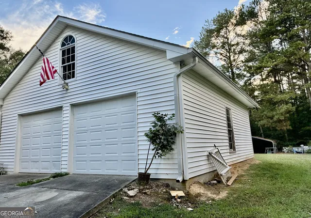 Photo 2 of Single family home for sale at 145 Kellett Rd Ne, Rome, GA 30161 | MLS# 10852296 | Listing updated on 2026-10-08