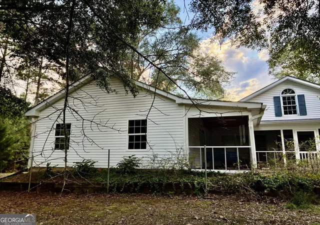 Photo 4 of Single family home for sale at 145 Kellett Rd NE, Rome, GA 30161 | MLS# 10852296 | Listing updated on 2026-10-08